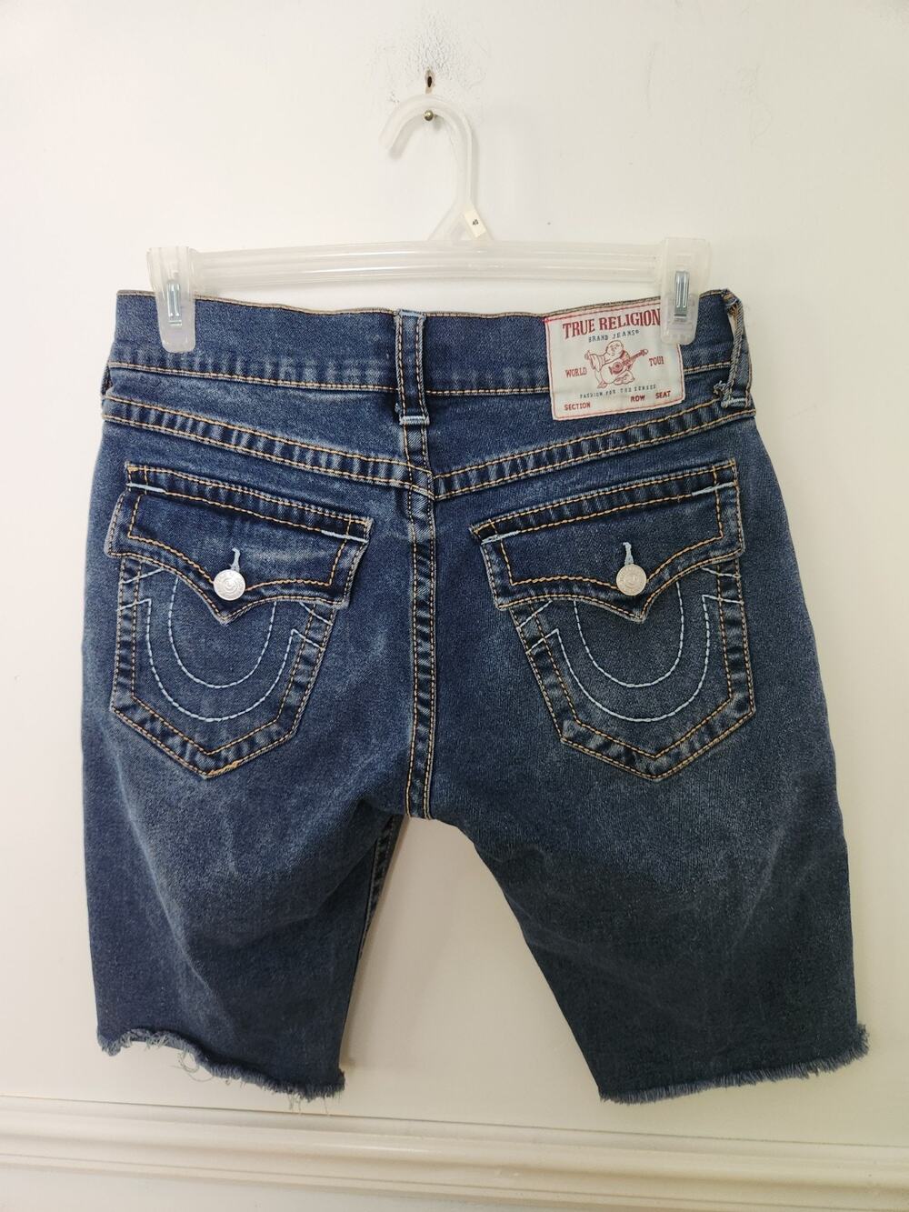 True Religion Denim Shorts Sz 30 Mens Cutoff Ricky Big T Jorts Raw Hem Relaxed